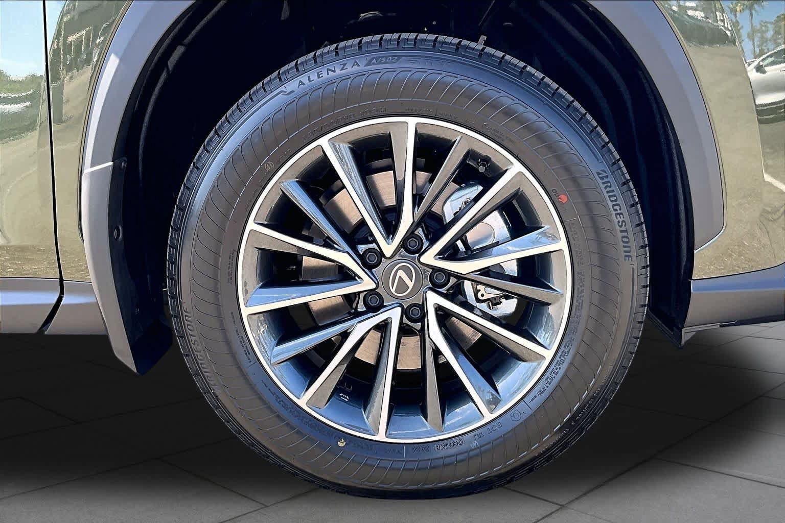 New 2026 Lexus NX 350h AWD w/ Accessory Package (Z1) image 9