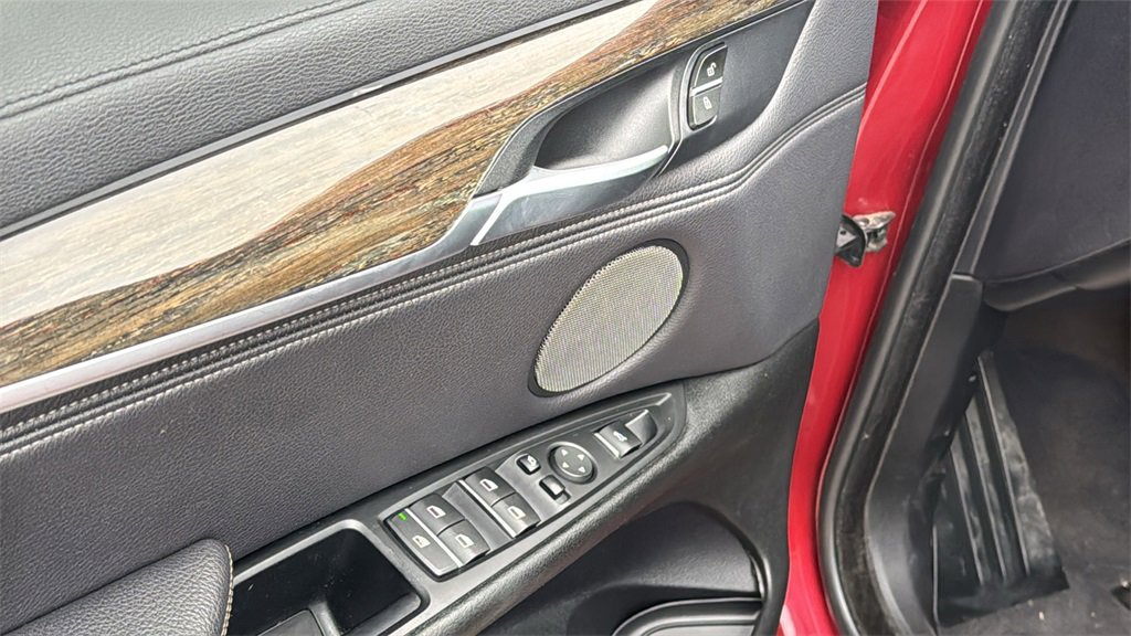 Used 2018 BMW X6 sDrive35i image 13