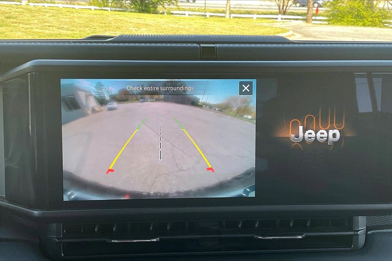 Certified 2025 Jeep Wrangler Unlimited Rubicon image 14