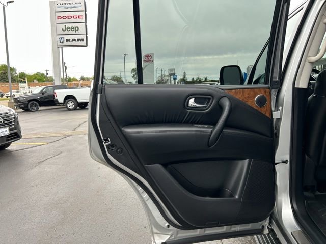 Used 2023 Nissan Armada SL w/ Cargo Package AWD/4WD image 20