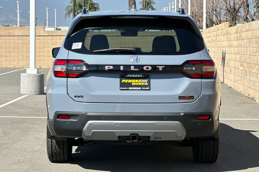 New 2026 Honda Pilot TrailSport image 5