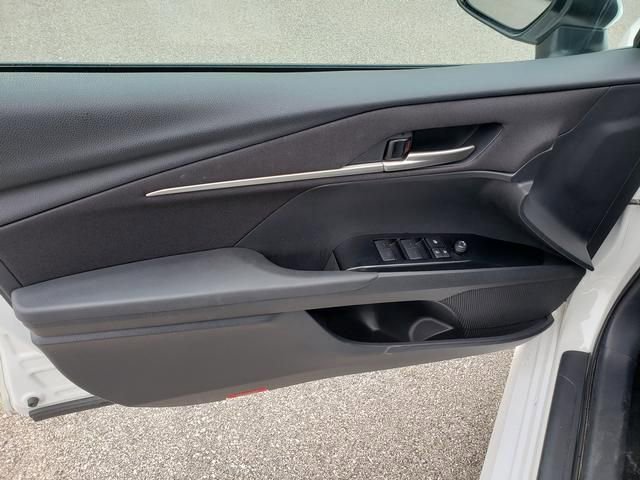 Used 2025 Toyota Camry LE FWD image 10