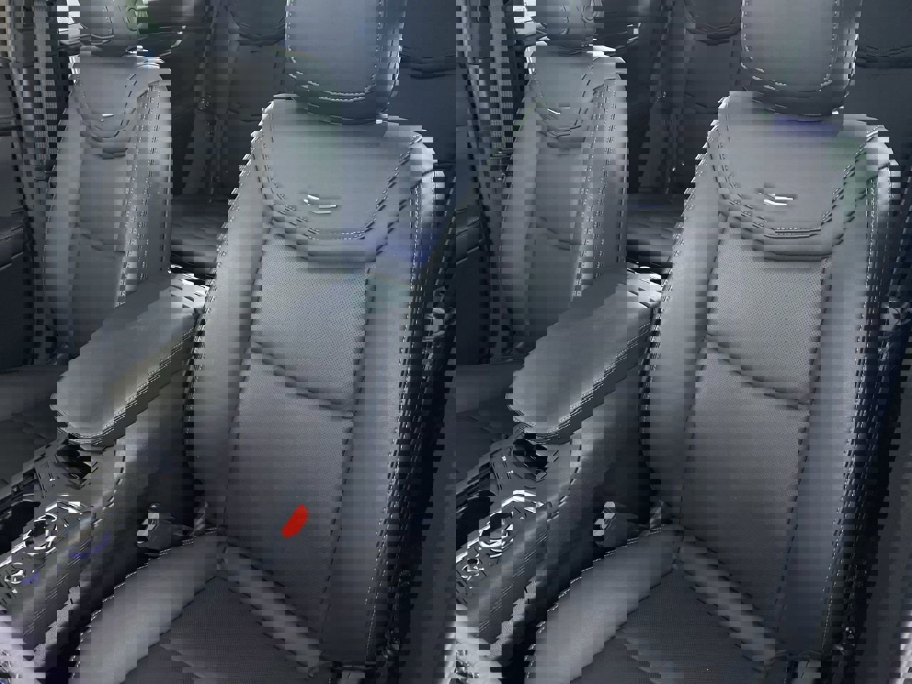 Certified 2024 Cadillac XT6 Sport w/ Technology Package image 12