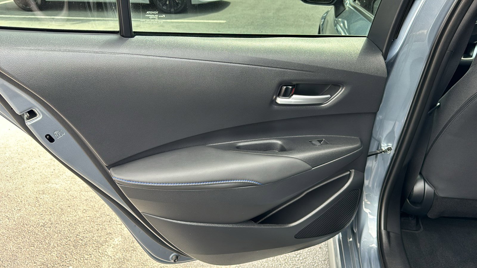 Used 2021 Toyota Corolla SE FWD image 18