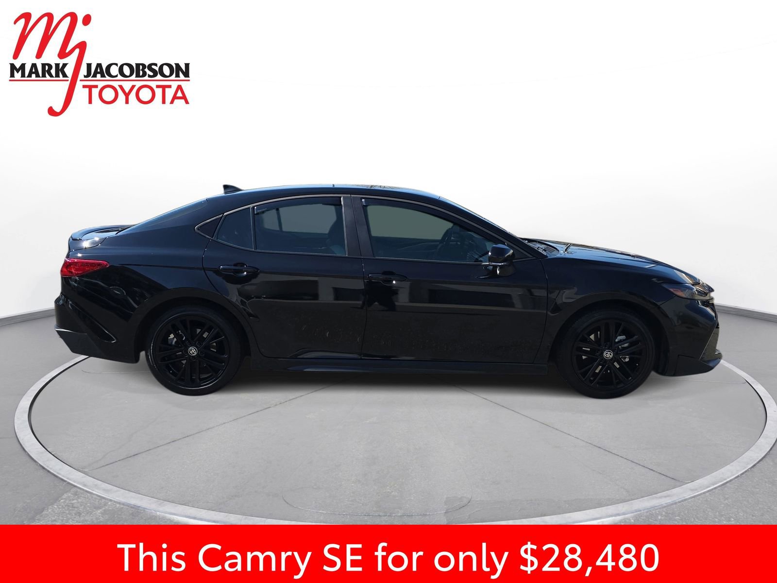 Used 2025 Toyota Camry SE w/ Convenience Package image 8