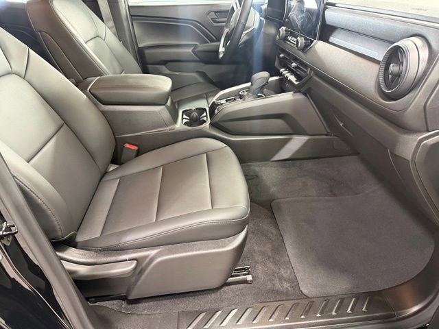 Used 2026 Chevrolet Colorado Trail Boss image 23