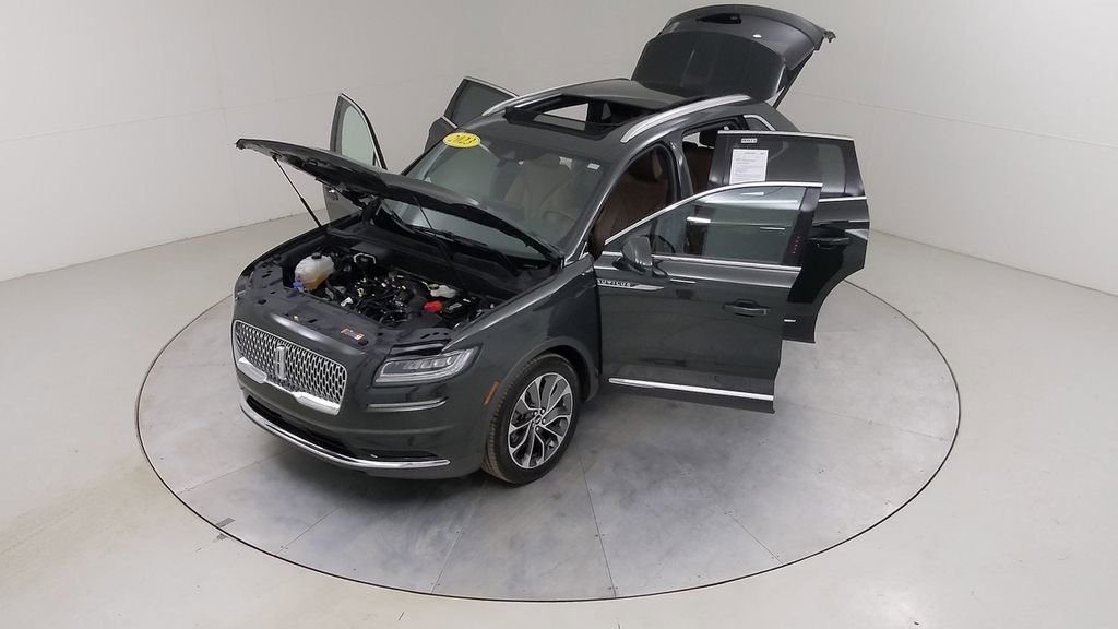 Used 2023 Lincoln Nautilus Reserve w/ Luxury Package image 57