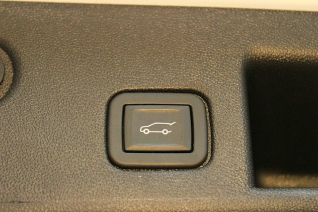 Certified 2024 Chevrolet Equinox RS w/ LPO, Floor Liner Package image 18