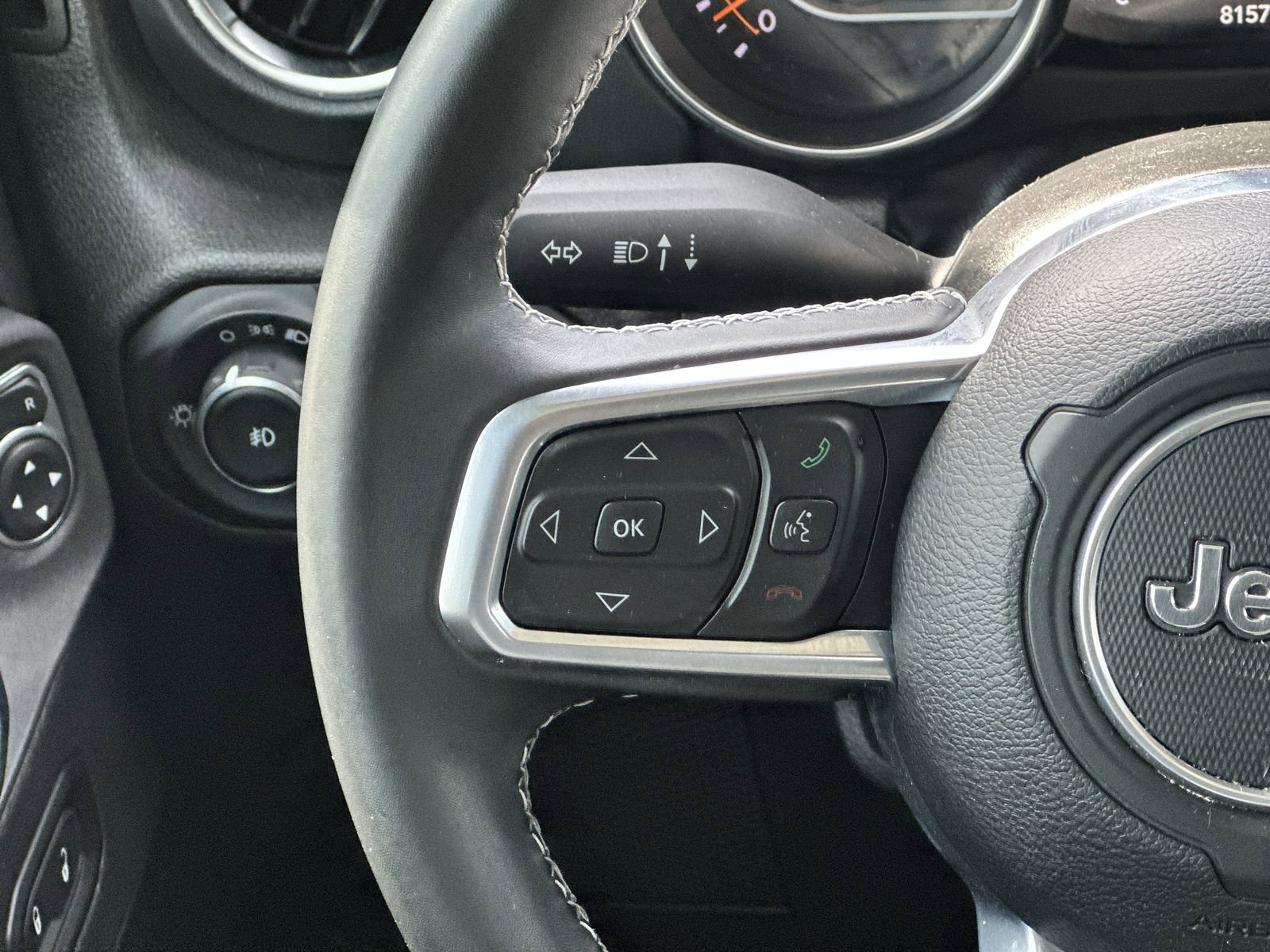 Used 2022 Jeep Wrangler Unlimited Sahara AWD/4WD image 20