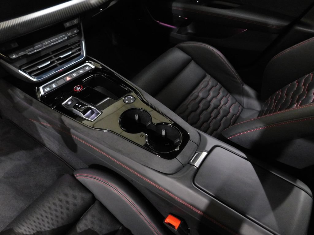 Used 2022 Audi RS e-tron GT AWD/4WD image 68