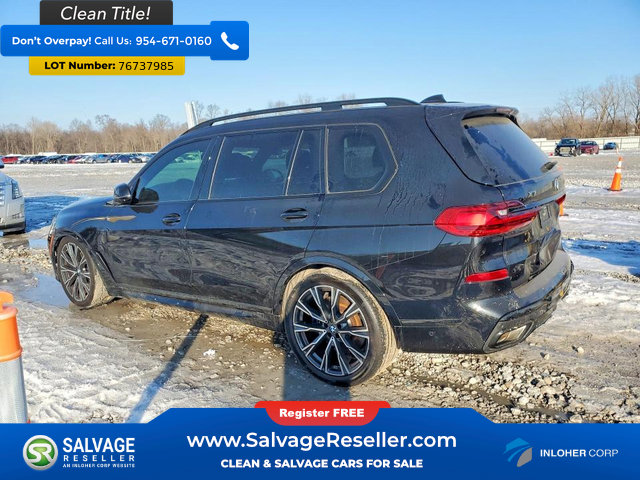 Used 2021 BMW X7 M50i image 3