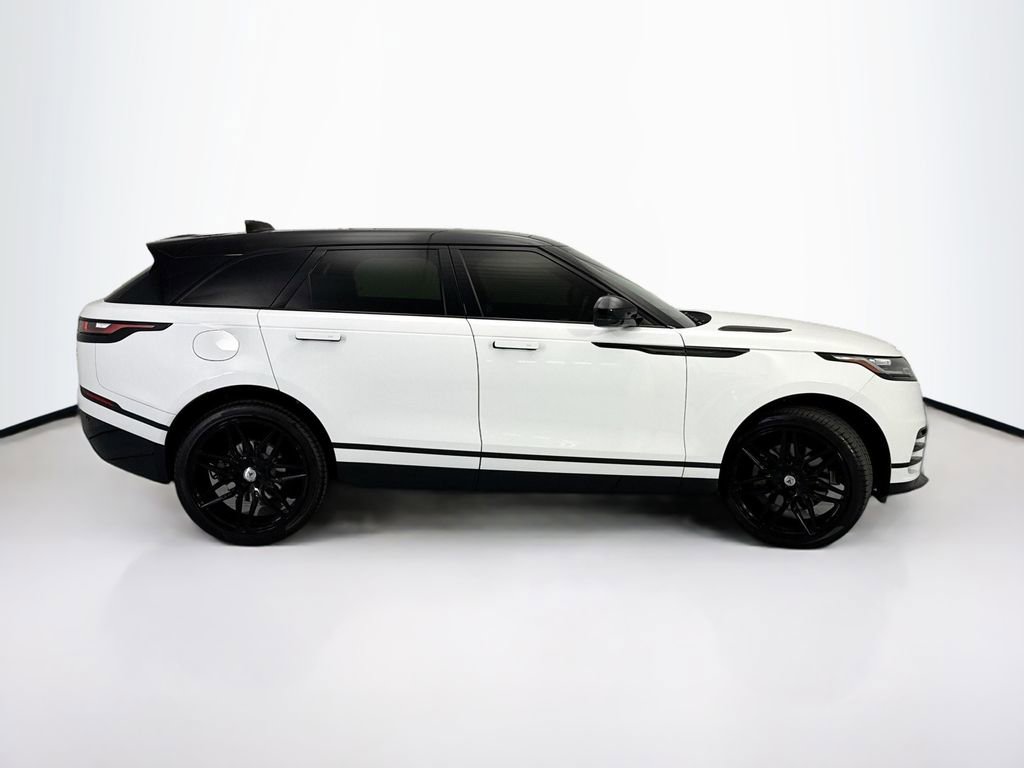 Certified 2023 Land Rover Range Rover Velar R-Dynamic S AWD/4WD image 4
