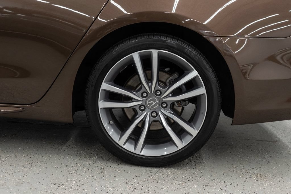 Used 2020 Acura TLX w/ Technology Package FWD image 31