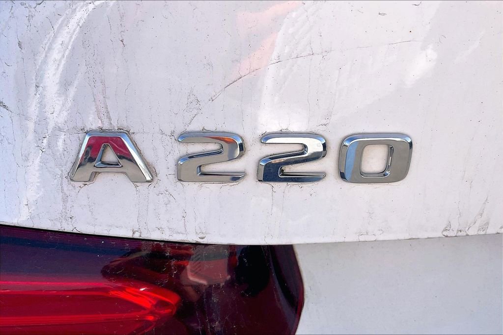 Used 2022 Mercedes-Benz A 220 image 4