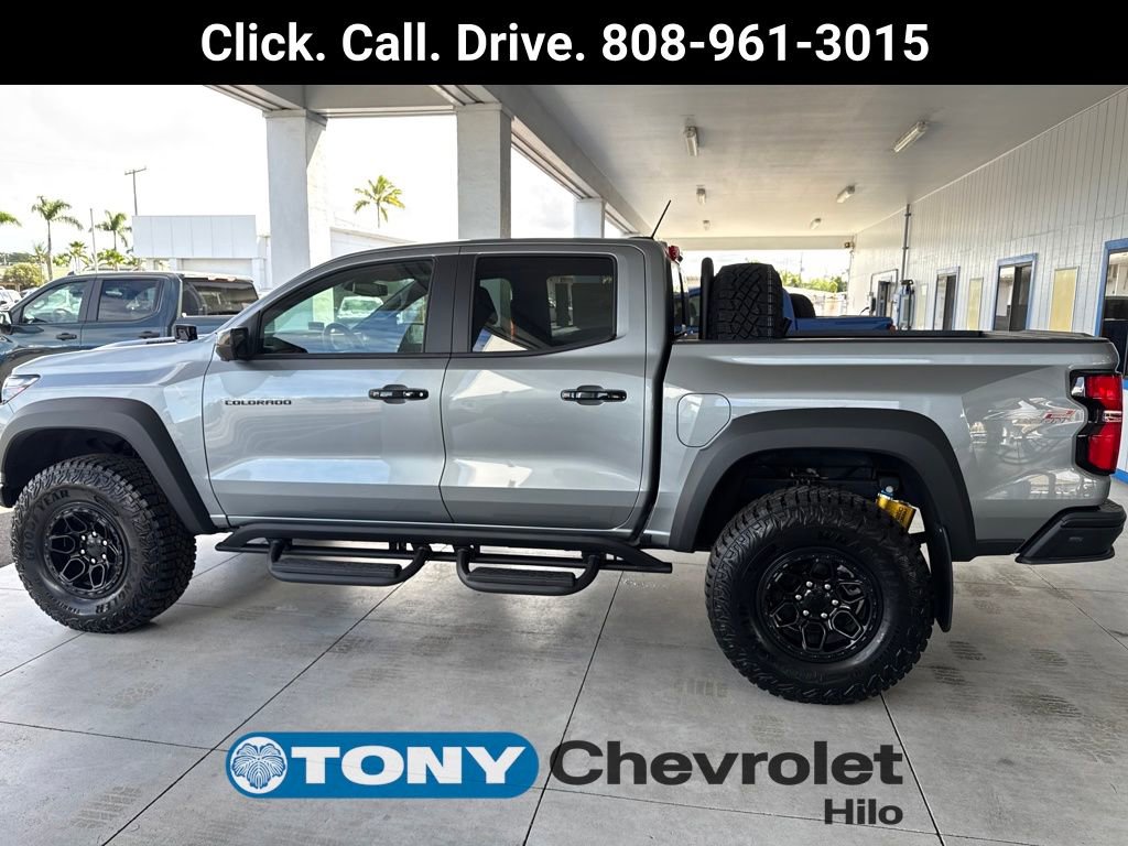 New 2025 Chevrolet Colorado ZR2 w/ ZR2 Bison Edition image 2