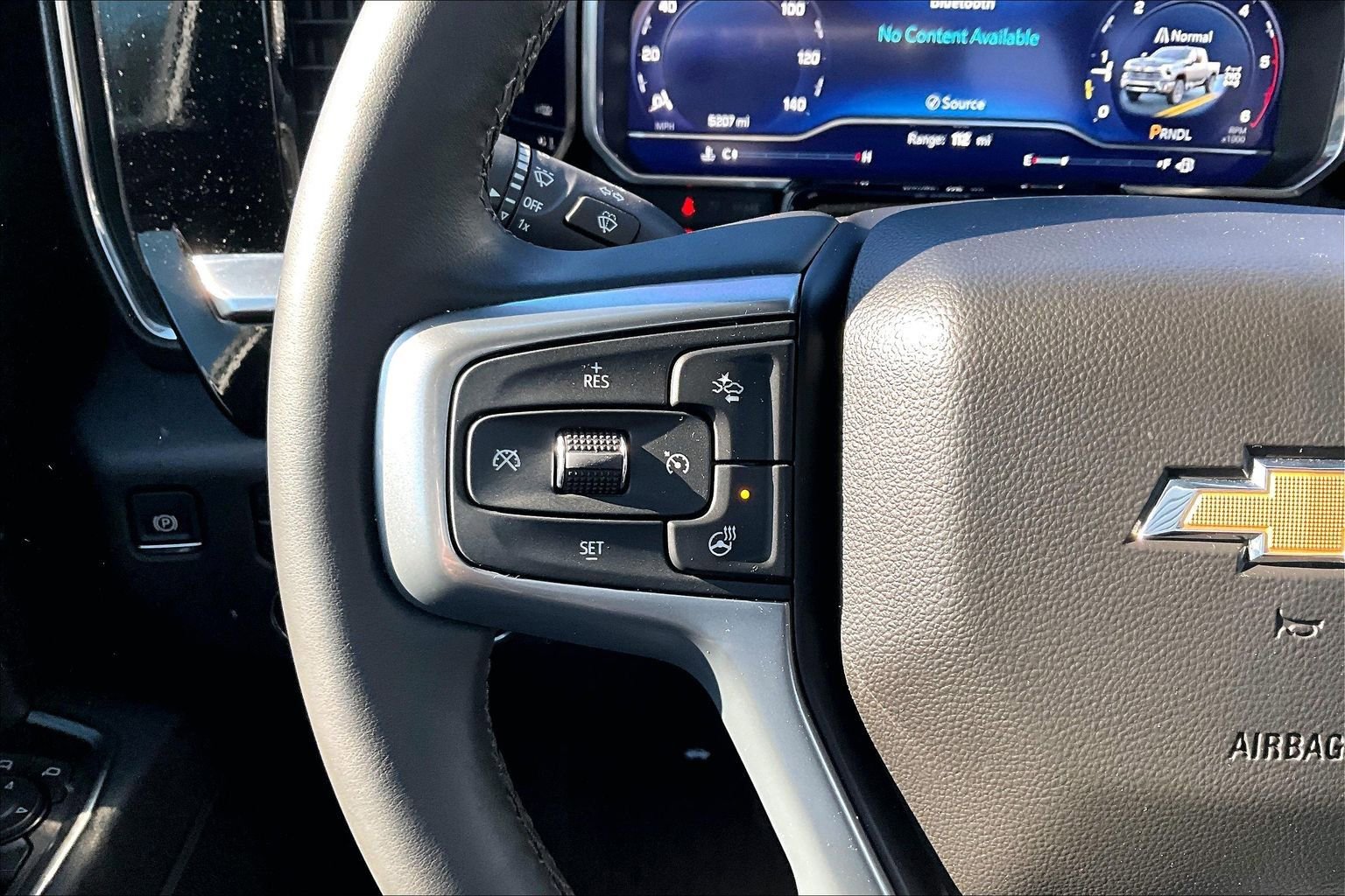 Used 2025 Chevrolet Silverado 2500 LT w/ Convenience Package image 12