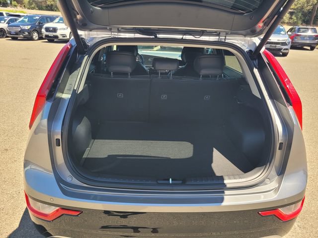 Used 2025 Kia Niro Wind FWD image 8