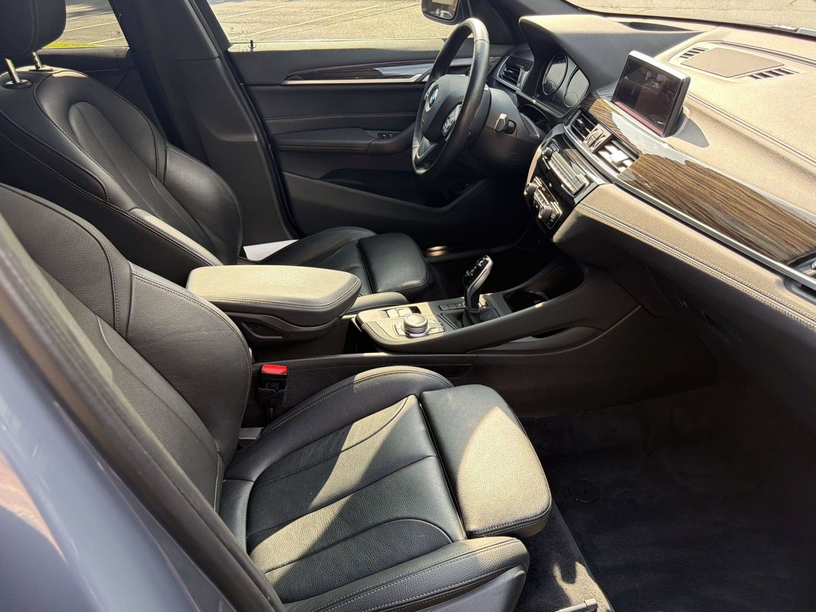 Used 2020 BMW X1 sDrive28i w/ Premium Package FWD image 25