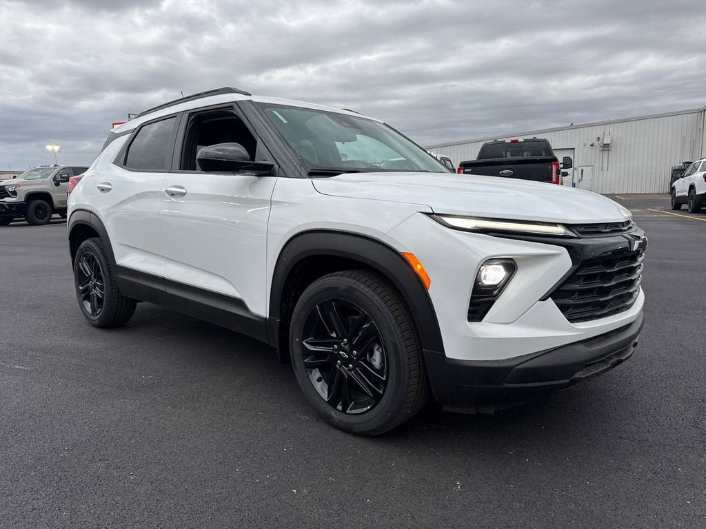 New 2026 Chevrolet TrailBlazer LT w/ Midnight Edition FWD image 10
