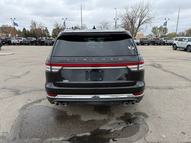 Used 2022 Lincoln Aviator Reserve w/ Equipment Group 201A AWD/4WD image 9