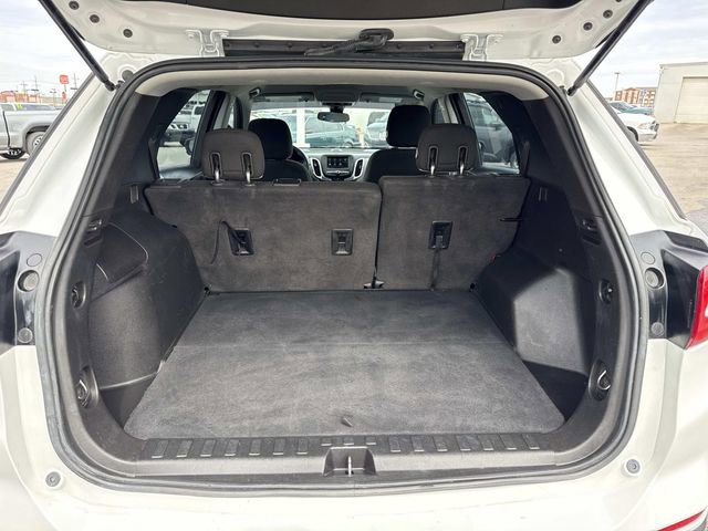 Used 2020 Chevrolet Equinox LS image 6
