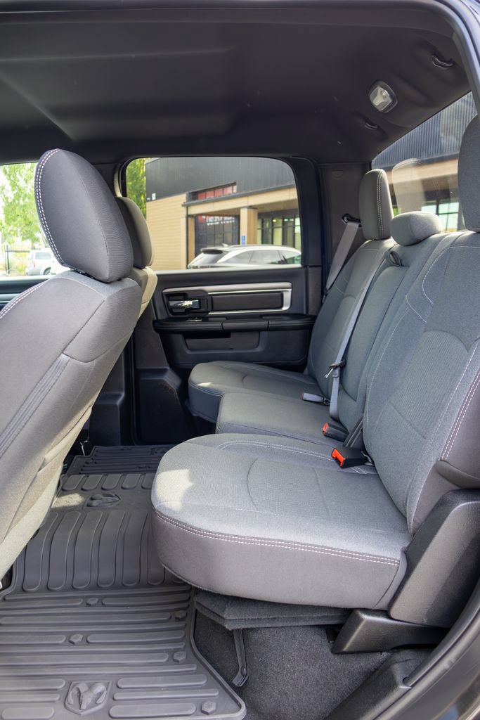 Used 2022 RAM 1500 Classic Warlock AWD/4WD image 14