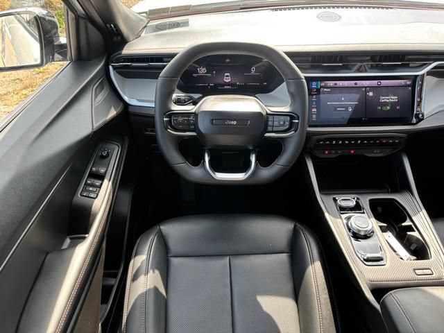Used 2026 Jeep Cherokee Limited AWD/4WD image 17
