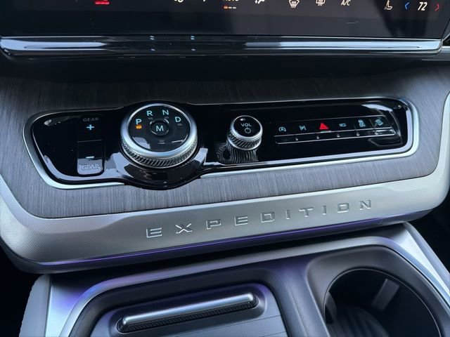 New 2025 Ford Expedition Max Platinum w/ Platinum Ultimate Package image 21