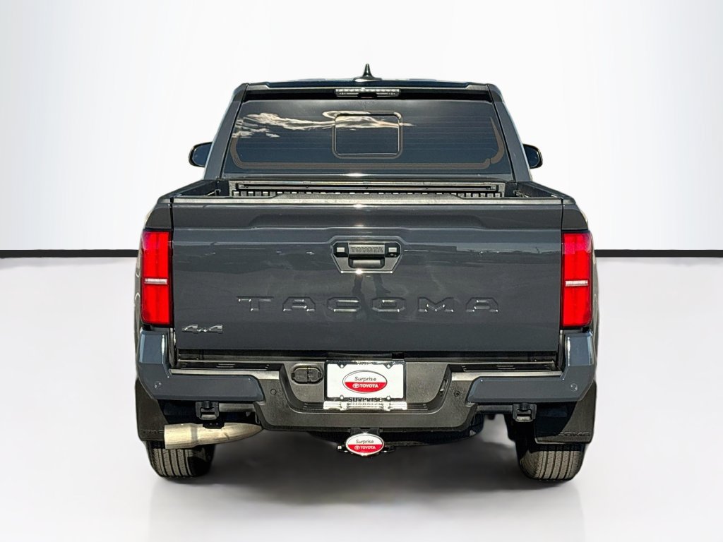 Used 2025 Toyota Tacoma SR5 AWD/4WD image 6