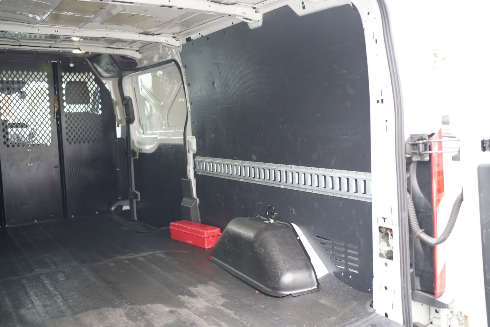 Used 2018 Ford Transit 350 148 Low Roof image 13