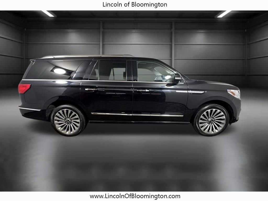Used 2019 Lincoln Navigator L Reserve image 7