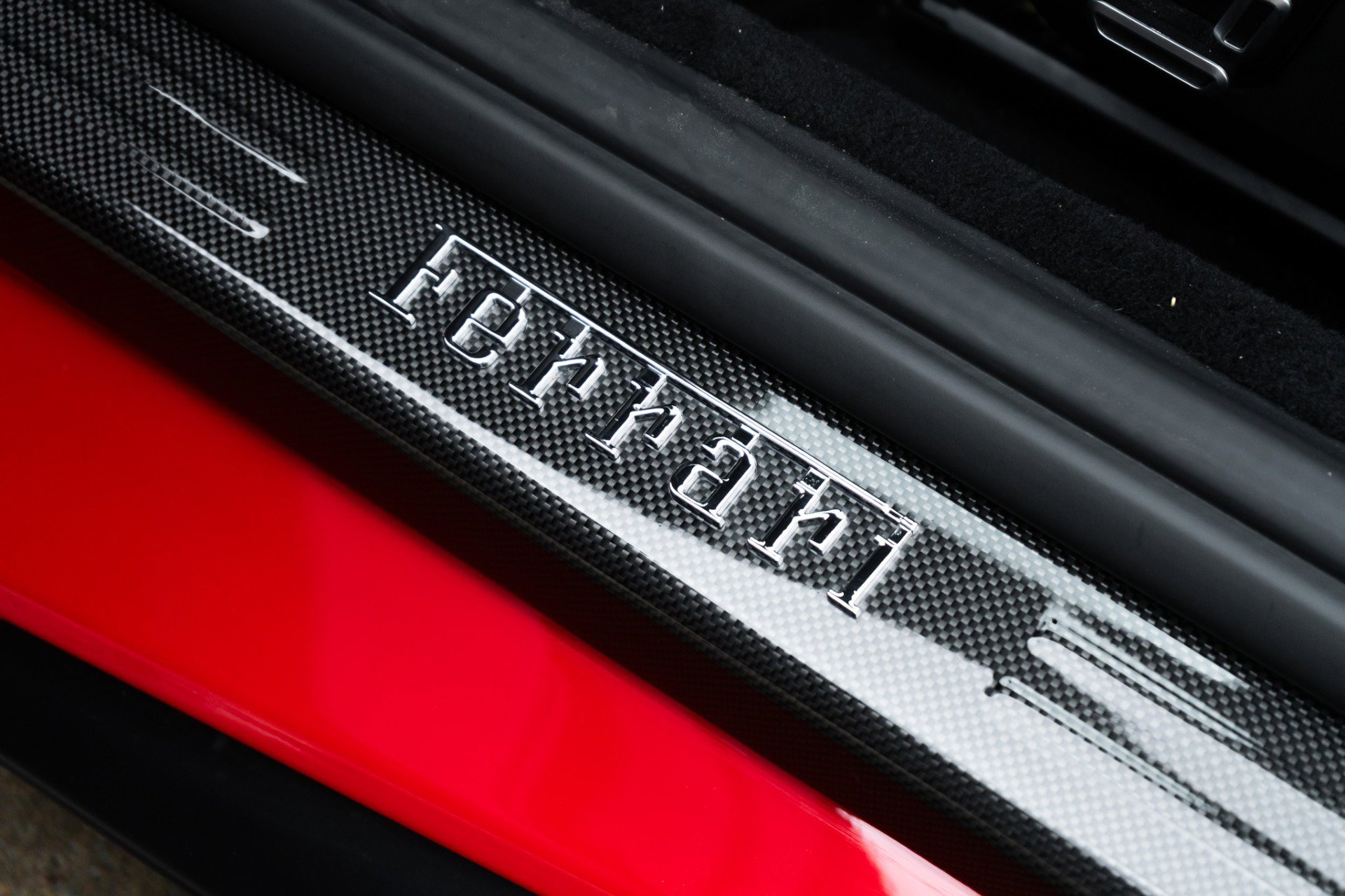 Used 2019 Ferrari Portofino image 44