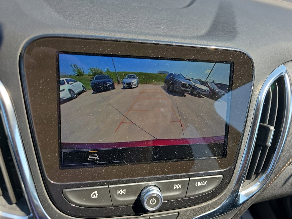 Used 2024 Chevrolet Equinox Premier FWD image 26