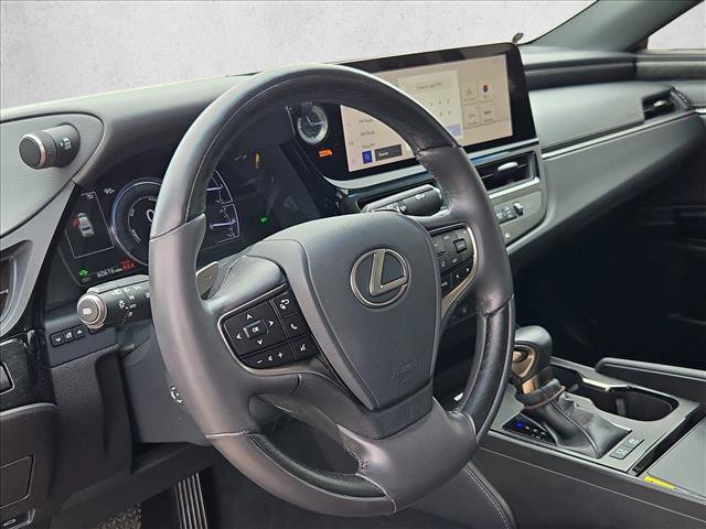 Used 2024 Lexus ES 300h w/ Technology Package FWD image 10