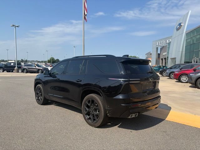 Used 2026 Chevrolet Traverse RS FWD image 3