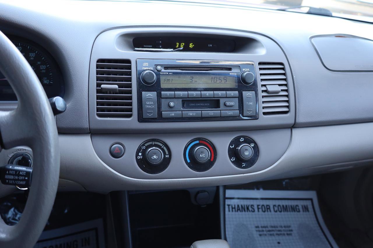 Used 2003 Toyota Camry LE image 8