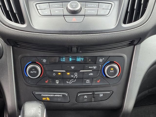 Used 2019 Ford Escape SE image 21