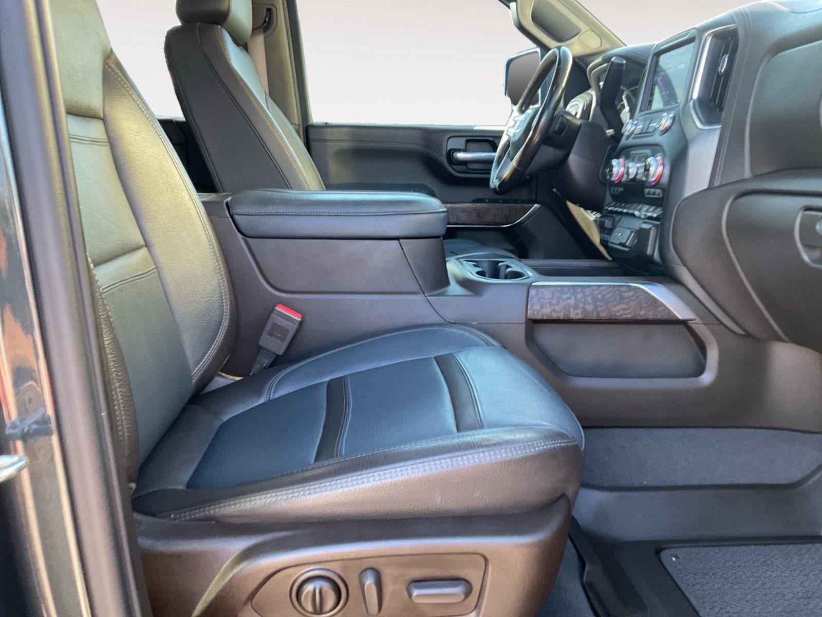 Certified 2021 GMC Sierra 3500 Denali w/ Denali Ultimate Package AWD/4WD image 15