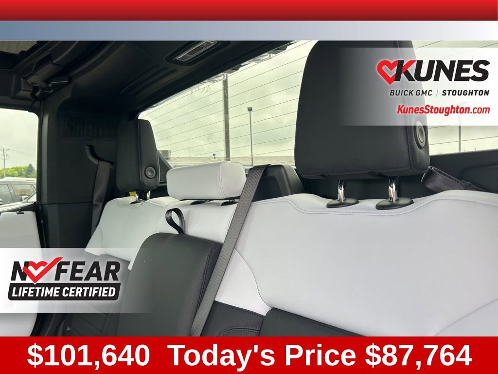 New 2025 GMC Hummer EV 2X w/ LPO, Dark Essentials Package image 45