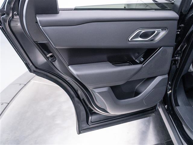 New 2026 Land Rover Range Rover Velar Dynamic SE image 25