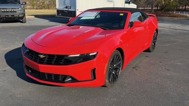 Used 2020 Chevrolet Camaro LT image 8