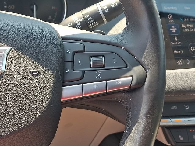 Used 2021 Cadillac XT4 Premium Luxury w/ Enhanced Visibility Package AWD/4WD image 20