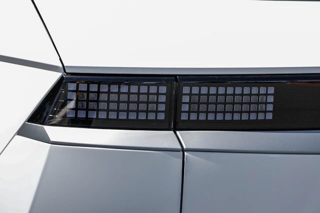 New 2026 Hyundai Ioniq 5 SEL RWD image 10