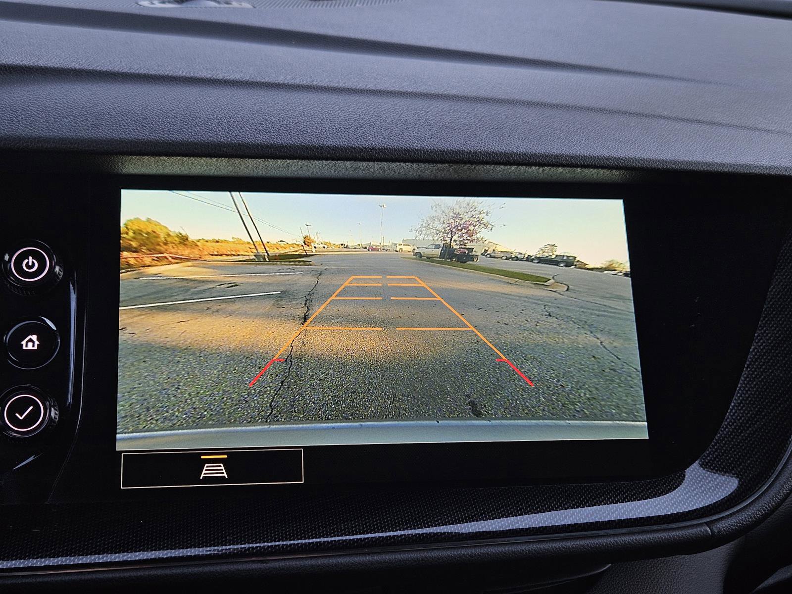 Used 2023 Buick Envision Essence image 20