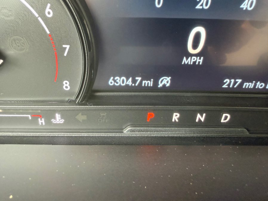 Used 2020 Lincoln Corsair AWD w/ Premium Package image 16