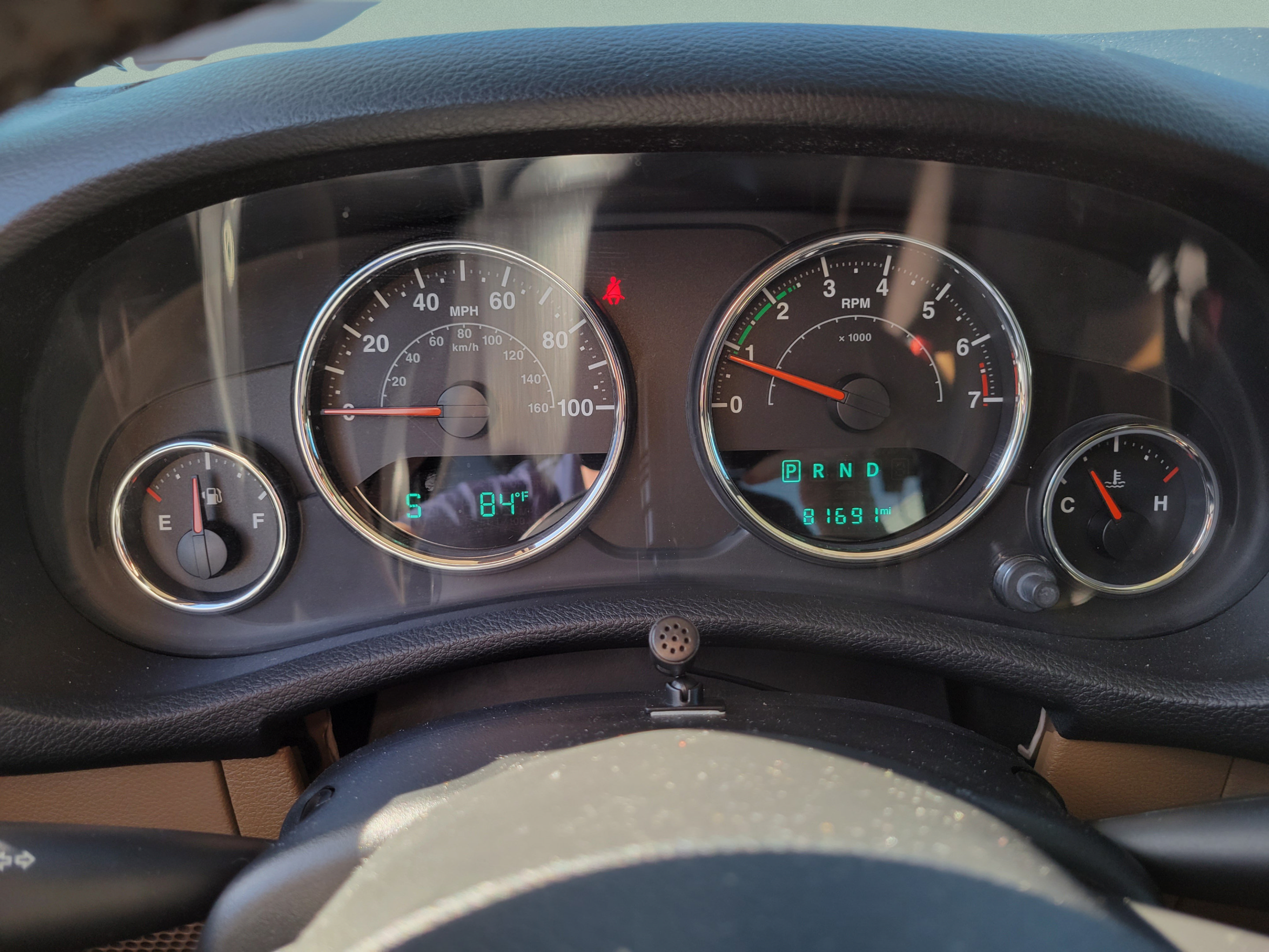 Used 2018 Jeep Wrangler Unlimited Sahara AWD/4WD image 26