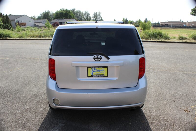 Used 2008 Scion xB FWD image 8