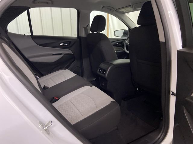Used 2022 Chevrolet Equinox LS w/ LS Convenience Package image 18