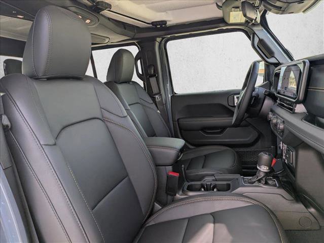 New 2026 Jeep Gladiator Sport image 15