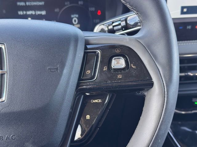 Used 2023 Lincoln Corsair AWD w/ Equipment Group 101A image 11
